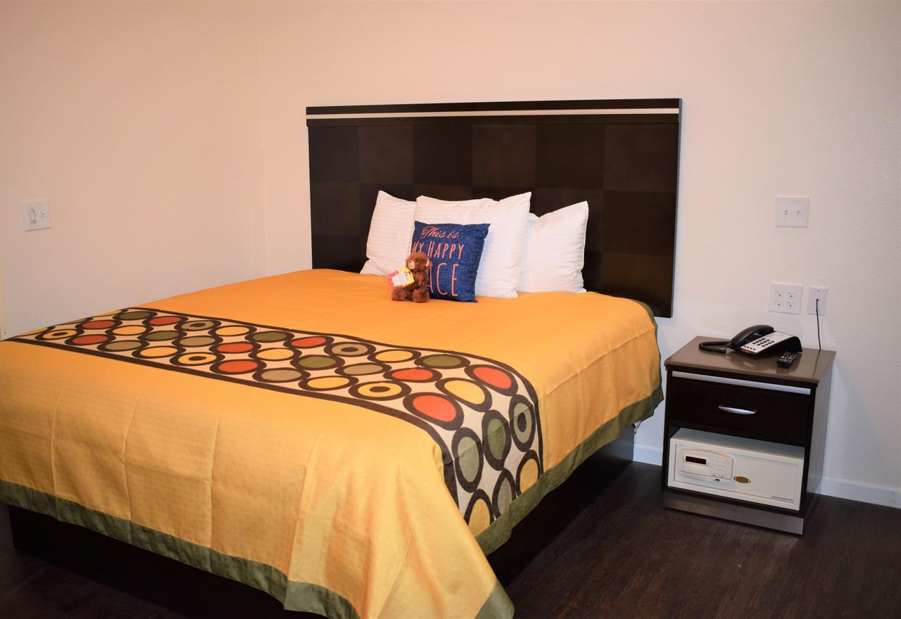 Texas Bungalows Hotel & Suites Austin Extérieur photo